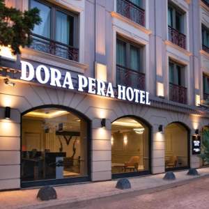 Dora Pera